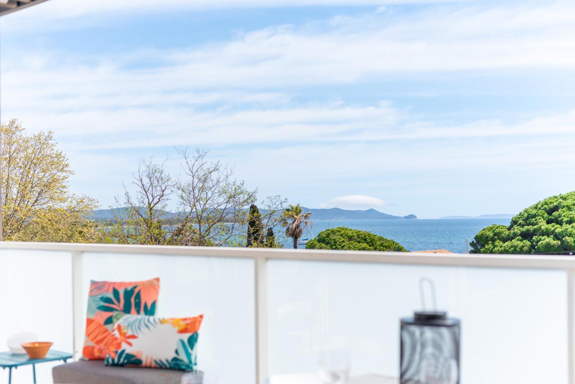 Apartment Vue 50m Des Salins Piscine 2 Parkings Terrasse *