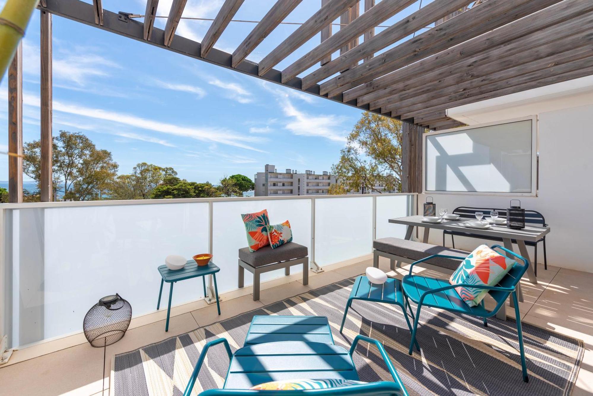 Apartment Vue 50m Des Salins Piscine 2 Parkings Terrasse *